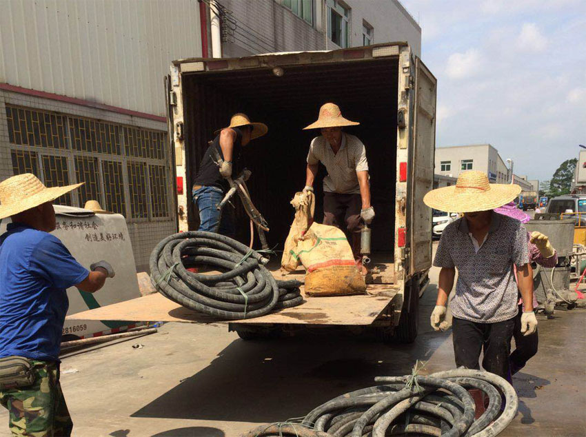 丛台一部件厂房地基出现下沉注浆加固